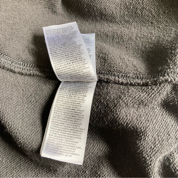 GAP  Dark Gray Long Sleeve Sweat Shirt Mens Large - Picture 14 of 16